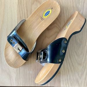 Dr Scholl’s vintage wooden sandals